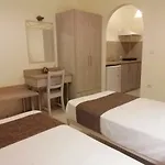 Takis 4* Ksanemos