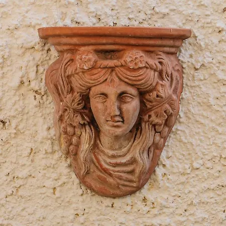 Hotel de apartamente Takis Ksanemos