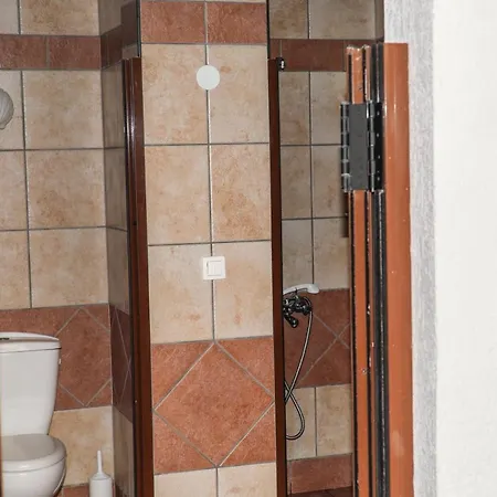 Takis Aparthotel 3*