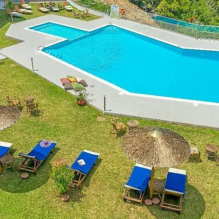 Takis Lägenhetshotell 4*