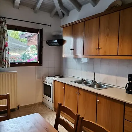 Hotel de apartamente Takis