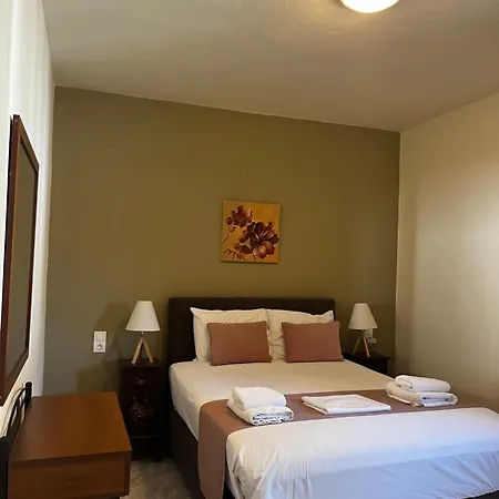 Hotel de apartamente Takis Ksanemos