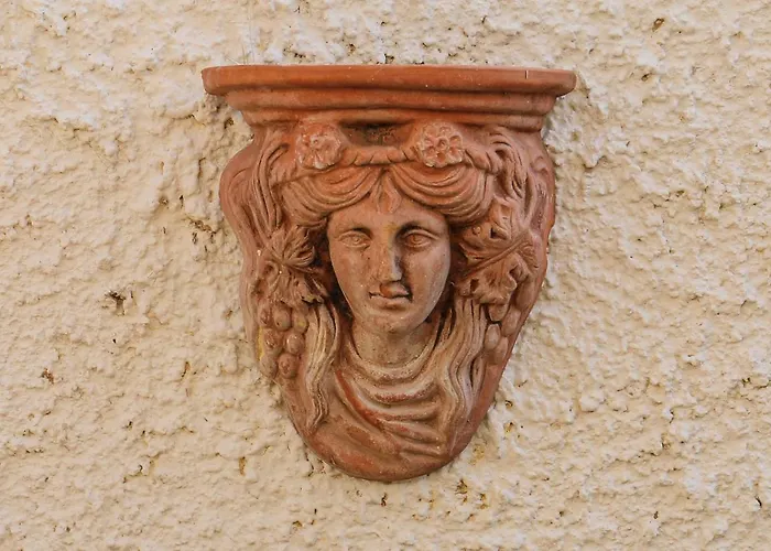 아파트호텔 Takis Ksanemos